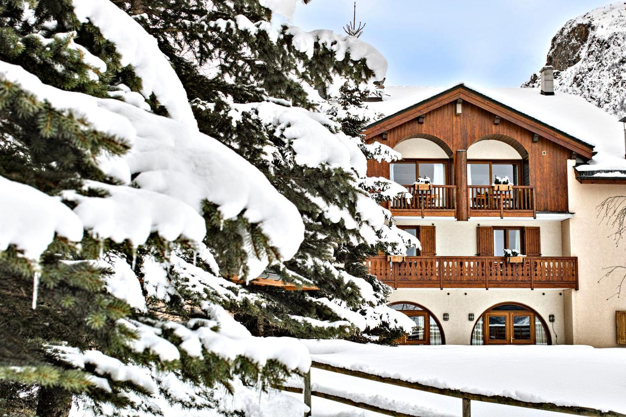 Appartements Du Saint-Martin Exterior foto